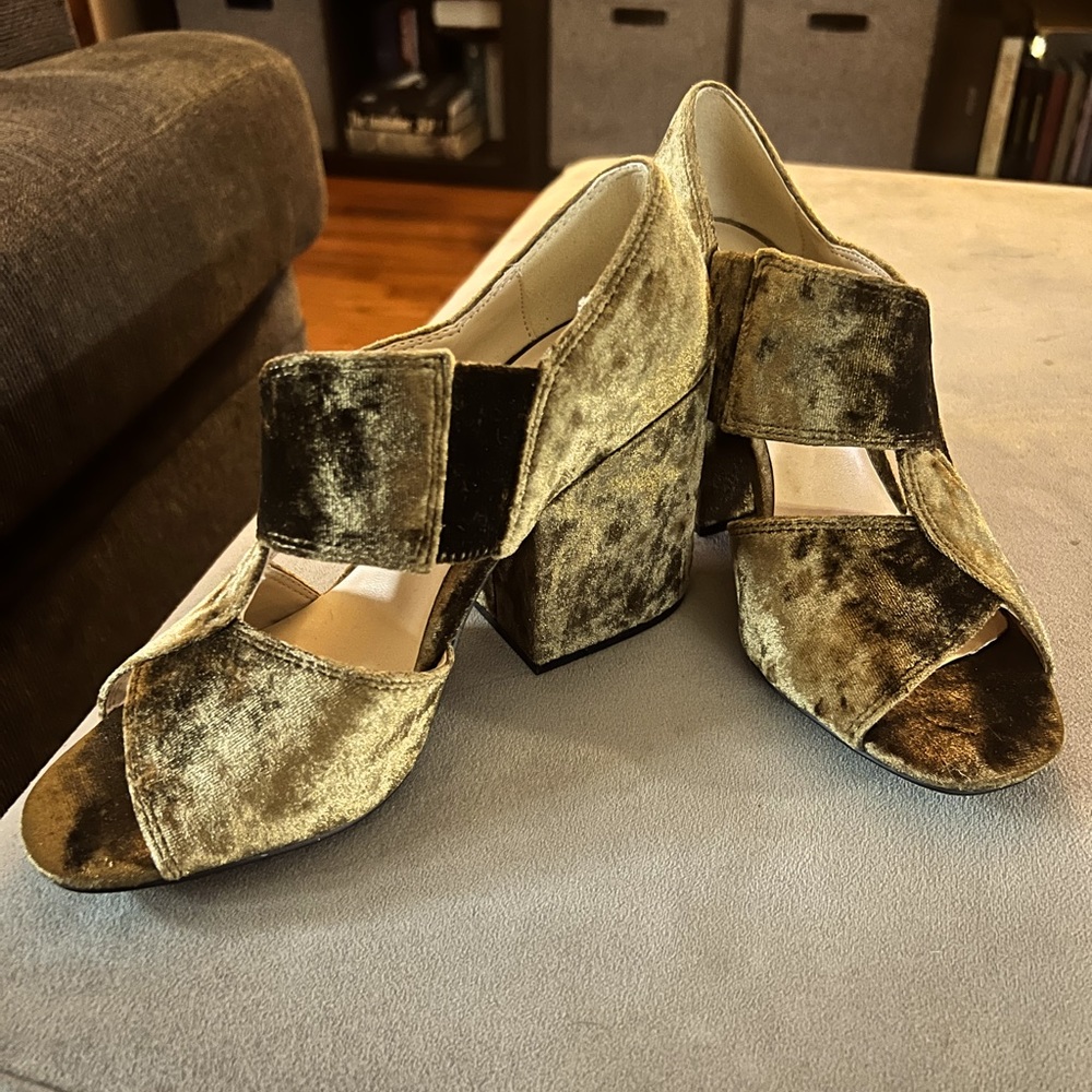 Cabi Crushed Velvet Interlock Block Heel
